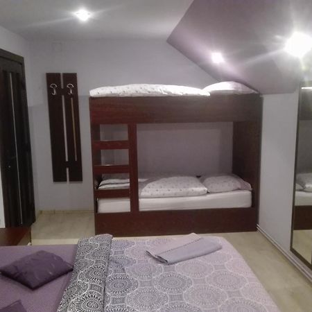 Casa De Vacanta Silvia Varmaga Ngoại thất bức ảnh
