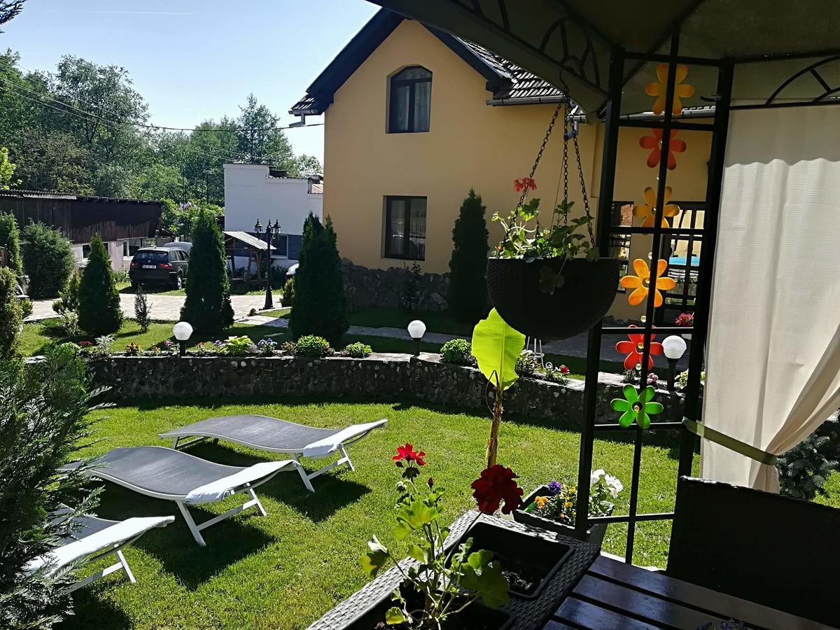 Casa De Vacanta Silvia Varmaga Ngoại thất bức ảnh
