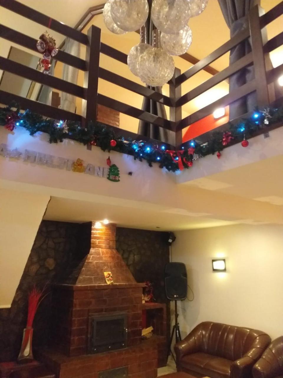 Casa De Vacanta Silvia Varmaga Ngoại thất bức ảnh
